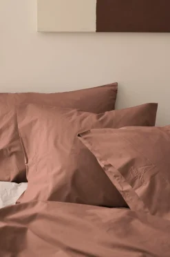 Ellos Pudebetræk>Home Pudebetræk Luca i bomuldspercale Cognacsröd