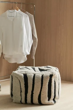 Ellos Puffer & Fodskamler>Home Puf Albin 54x54 cm Sort/natur