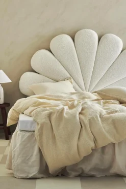 Ellos Senge & Madrasser>Home Sengegavl Flora Bouclé 180 cm Beige