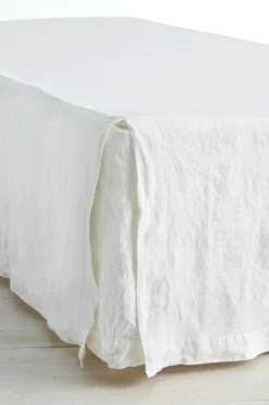 Ellos Home Sengekappe Elmira 45 cm hvid Unico/hvid hvid Outlet