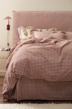 Ellos Home Sengekappe Sonneli Check i bomuld højde 52 cm Cognacsröd Hot