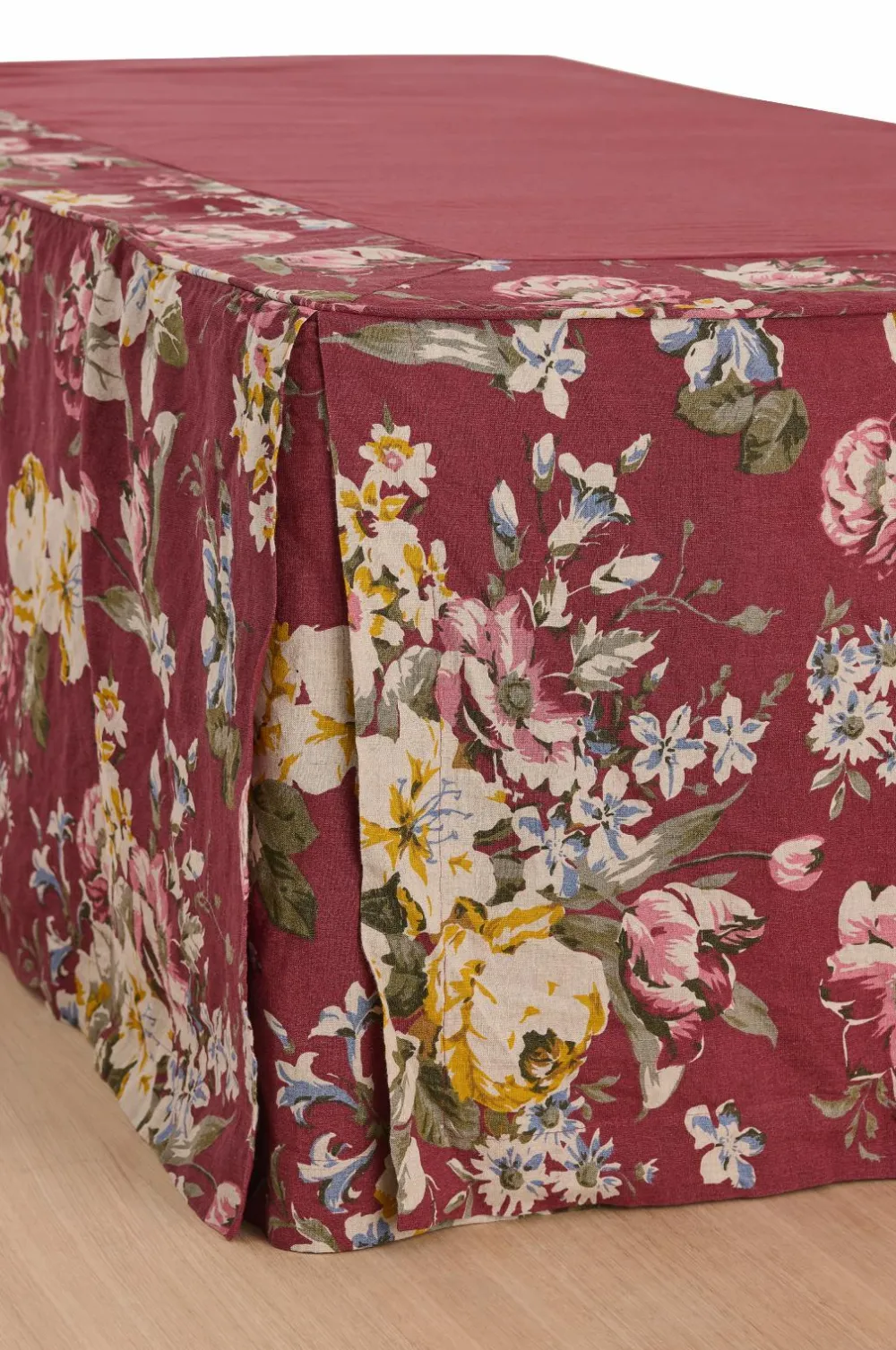 Ellos Home Sengekappe Candice Rose i vasket linned 52 cm Bourgogne Clearance