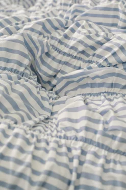 Ellos Home Sengesæt Avery Elastic i bomuldspercale 2 eller 3 stykker Lyseblå stribet Online