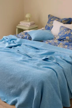 Ellos Sengetæpper>Home Sengetæppe Britt Himmelblå