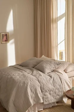 Ellos Sengetæpper>Home Sengetæppe Elly Quilted i genanvendt halvlinned Linen beige