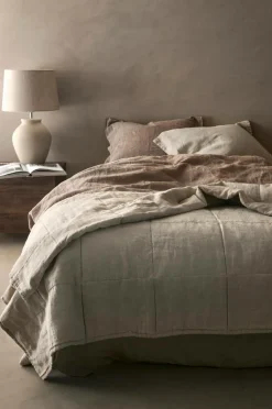 Ellos Sengetæpper>Home Sengetæppe Candice Square i vasket hør A121b 100% linen beige