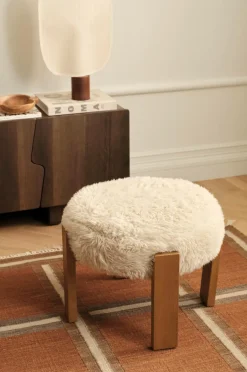 Ellos Puffer & Fodskamler>Home Taburet Mammut Beige