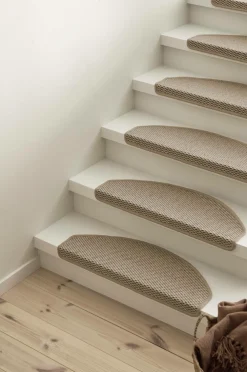 Ellos Dørmåtter & Trappetrinstæpper>Home Trappetrinsmåtte Solna 12-pak Beige