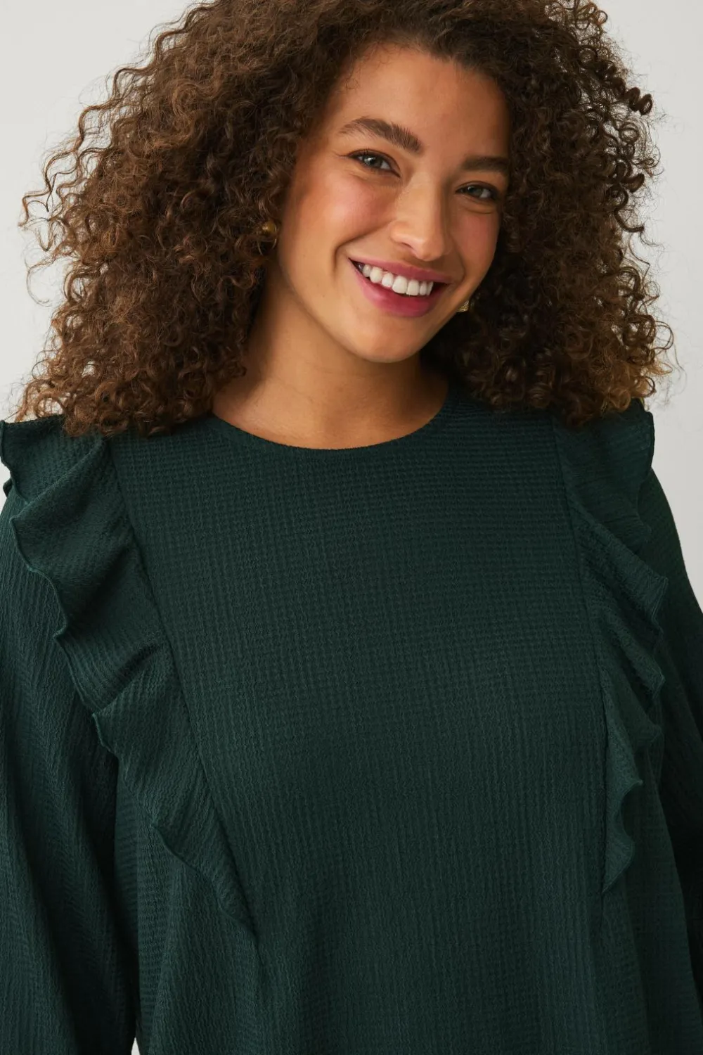 Ellos Toppe & Tank-Toppe>Plus collection Top med volanter og ballonærmer mørkgrøn