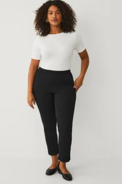 Ellos Plus collection Afskårne bukser med slank pasform sort Hot