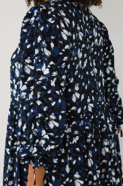 Ellos Plus collection Kjole med pufærmer Blå blomstret Online