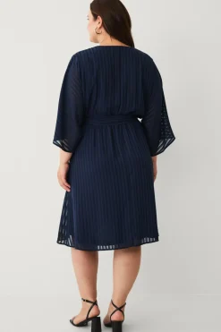 Ellos Plus collection Kjole med V-hals mørkeblå Online