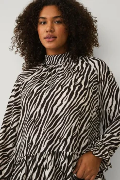 Ellos Plus collection Chiffonbluse med flæser zebraprint Best
