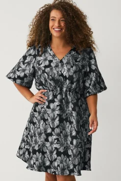 Ellos Plus collection Kjole med ballonærmer Sølv blommig Best