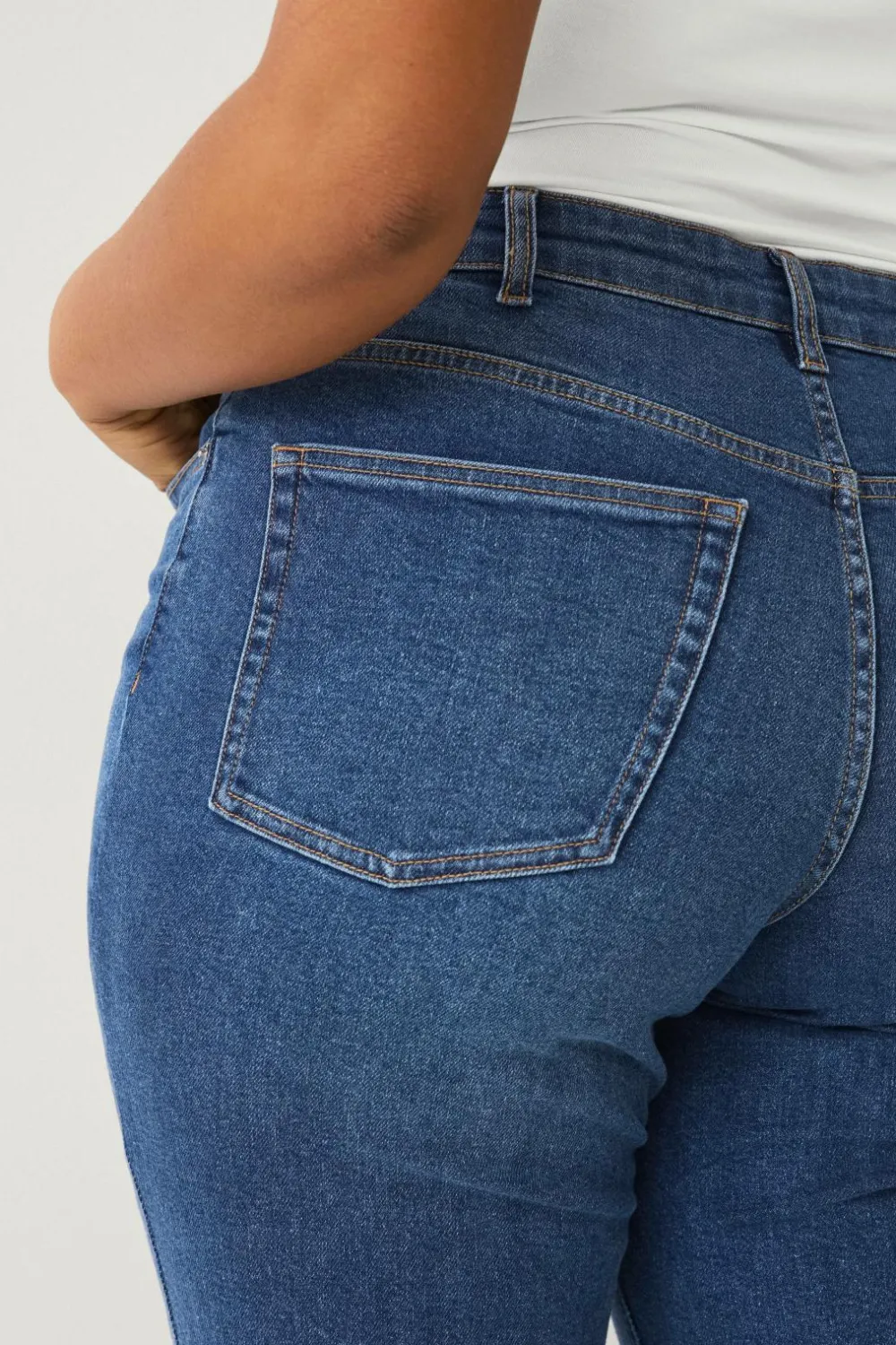 Ellos Plus collection Morjeans Mid blue wash Online