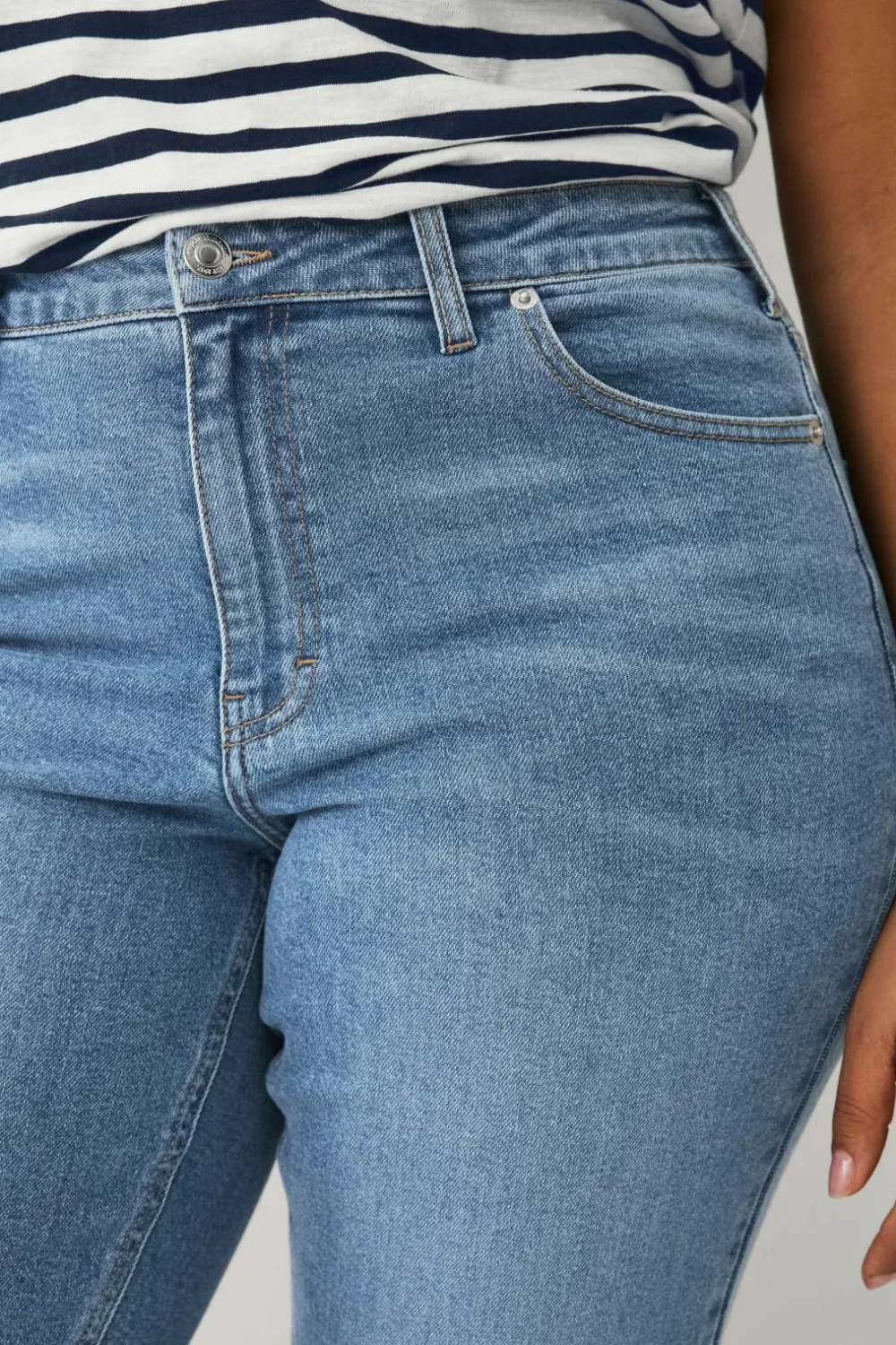 Ellos Plus collection Morjeans Lt blue Best