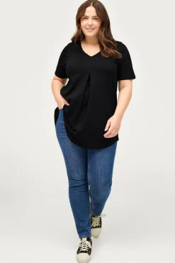 Ellos Tunikaer>Plus collection Tunika med v-hals Sort