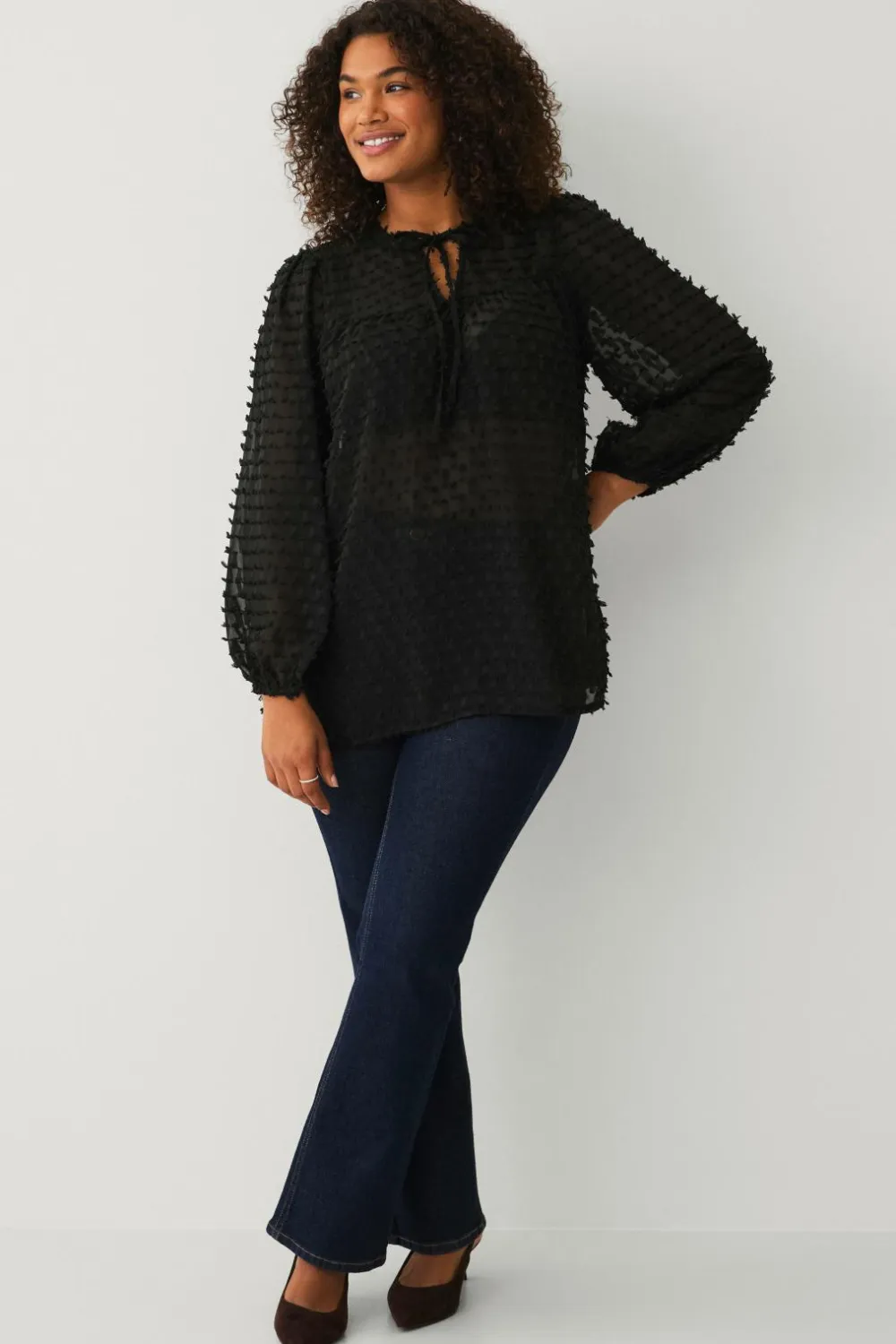 Ellos Plus collection Vid bluse med ballonærmer sort New