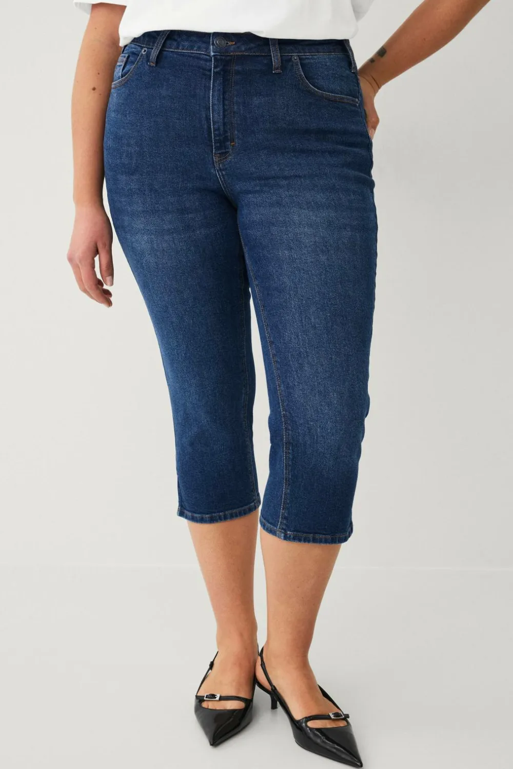 Ellos Plus collection Caprijeans Mørkeblå Best