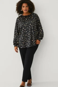 Ellos Skjorter & Bluser>Plus collection Bluse i satin sort mønstret