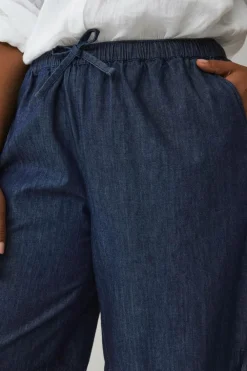 Ellos Plus collection Vida Shorts Mørk denim Hot