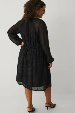 Ellos Plus collection Kjole med en v-hals Sort med lurex Discount