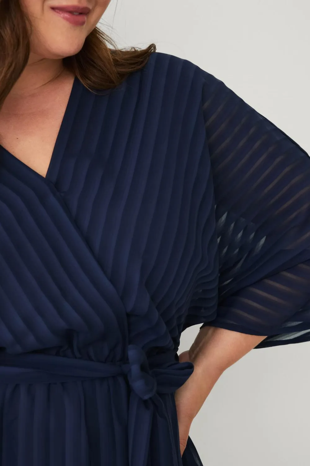 Ellos Skjorter & Bluser>Plus collection Bluse med V-hals Blå