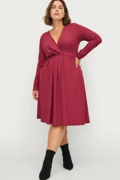 Ellos Kjoler>Plus collection Kjole Jemma Cerise