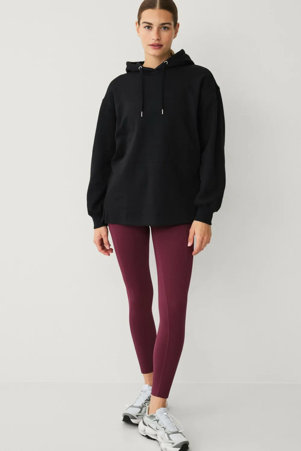 Ellos STUDIO Lang hættetrøje sort Discount