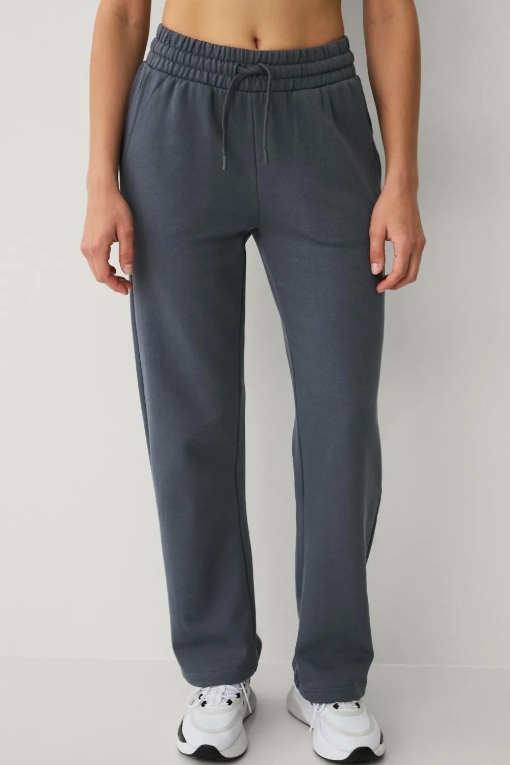 Ellos Træningstøj|Træningstøj>STUDIO Sweatbukser med lige bener mørkegrå