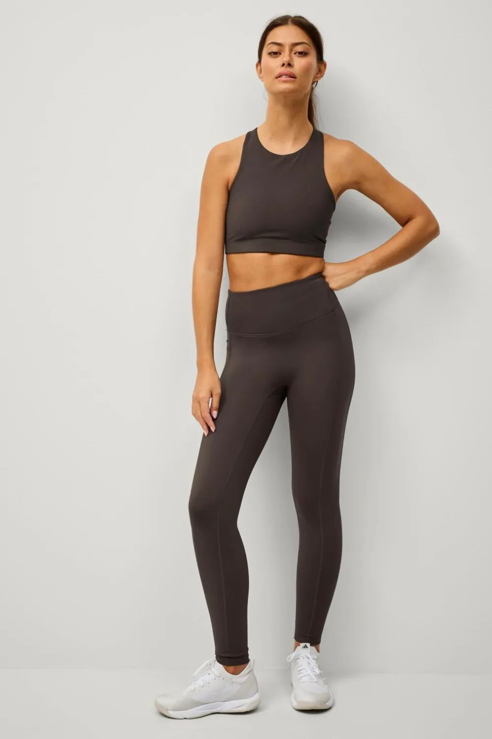Ellos STUDIO Træningstights Hip Pocket Core Mørkebrun Outlet