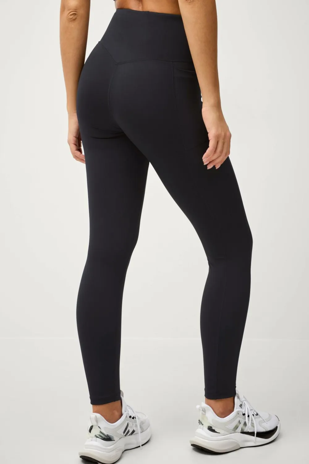 Ellos STUDIO Træningstights Hip Pocket Core Sort New