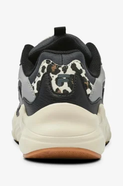 FILA Sneakers><noscript><img width=