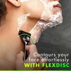 Gillette Udjævningsplan Labs + 2 barberblade, magnetisk stativ og rejseetui No color