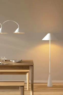 Globen Lighting Gulvlampe Cannes White New