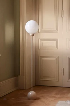 Globen Lighting Gulvlamper>Gulvlampe Ripley Beige
