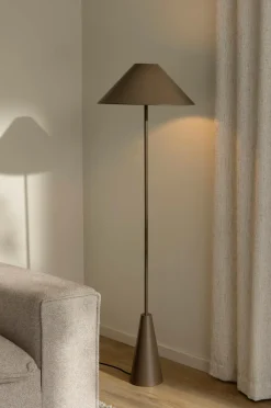 Globen Lighting Gulvlamper><noscript><img width=