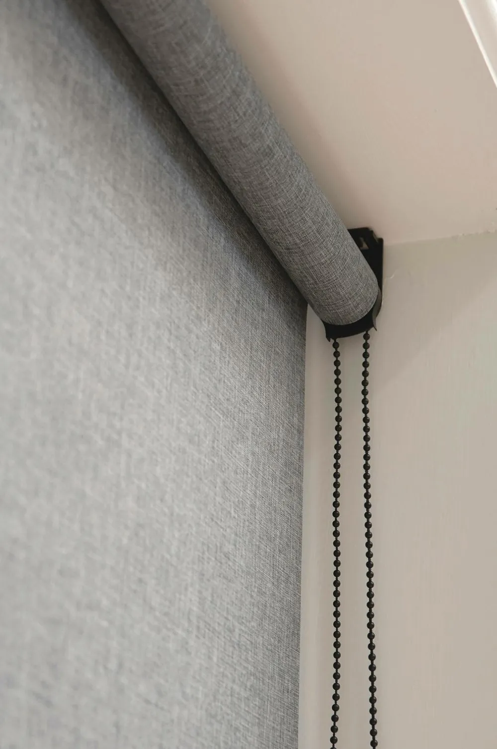 Hasta Mørklægningsrullegardin i tekstil højde 185 cm Antracit Sale