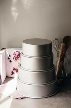 Heirol Rund kageform 25 cm anodiseret aluminium Sølvfarvet Outlet