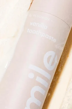 Hismile Toothpaste 60 g Vanilla Hot