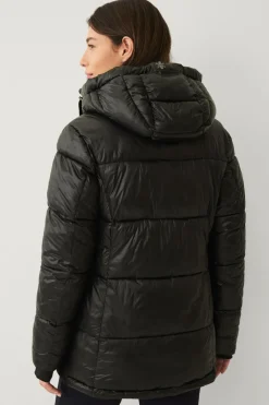 Áhkká Overtøj|Overtøj><noscript><img width=