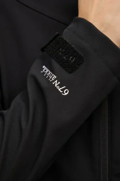 Áhkká Jakker & Frakker><noscript><img width=