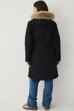 Áhkká Jakker & Frakker><noscript><img width=