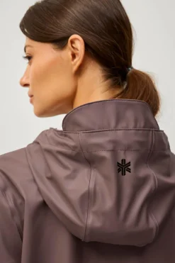 Áhkká Overtøj|Overtøj><noscript><img width=