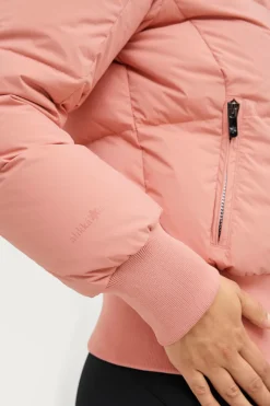 Áhkká Overtøj|Overtøj><noscript><img width=