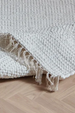 &Home Kludetæppe Ludvika Hvid Discount