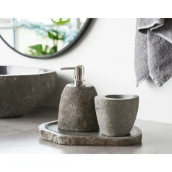 House Nordic Pynteting><noscript><img width=