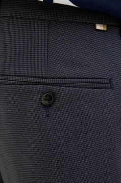 Jack & Jones Shorts><noscript><img width=