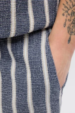 Jack & Jones Shorts><noscript><img width=