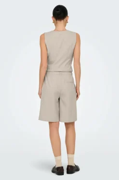 JDY Shorts><noscript><img width=